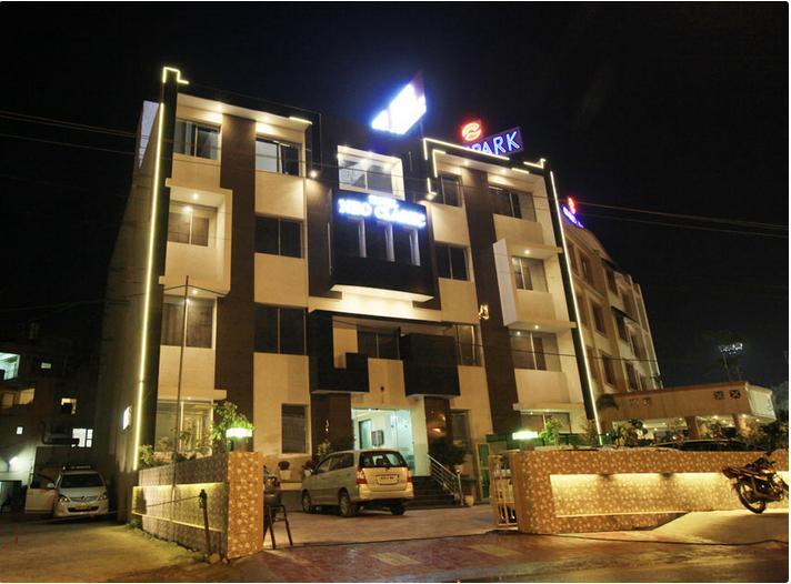 Hotel Neo Classic Chandīgarh Zewnętrze zdjęcie